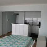 Zeedijk 241, Uitzicht Op Zee, Vue Sur La Apartment Koksijde